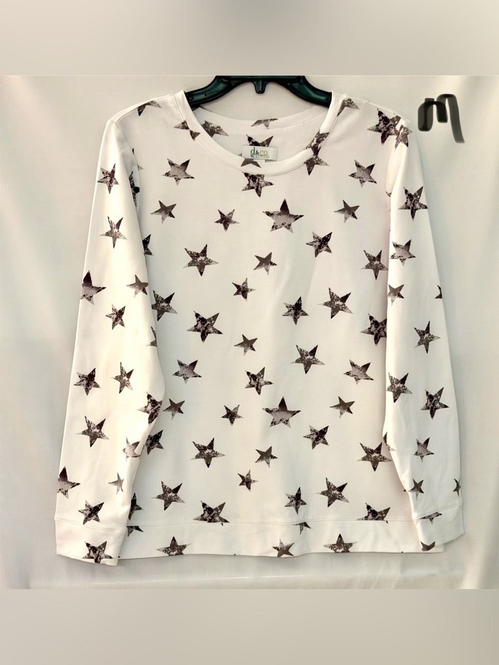 D&Co White Star-Print Crewneck Sweatshirt